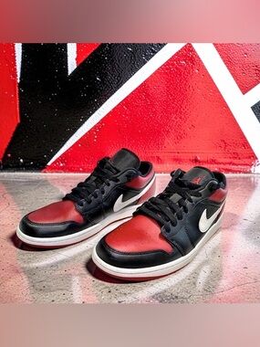 Nike Air Jordan 1 Low Alternate Bred Toe | Black, Red | Men’s Size 9